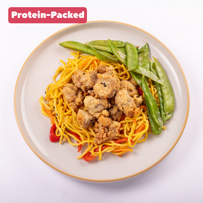 Sesame Chicken with Lo Mein [Heat & Eat]